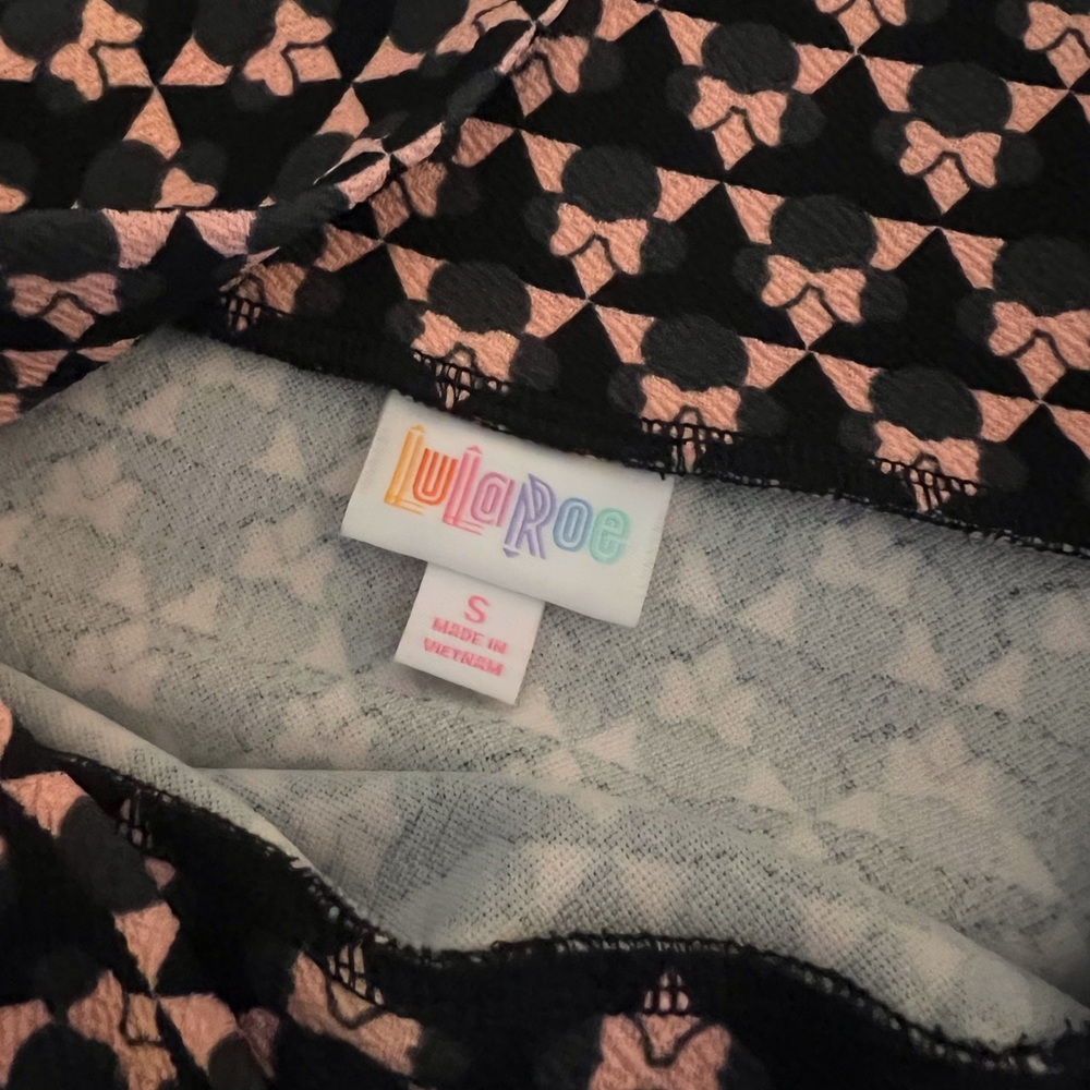LuLaRoe Disney Minnie Mouse Cassie Style Skirt - Picture 4 of 6